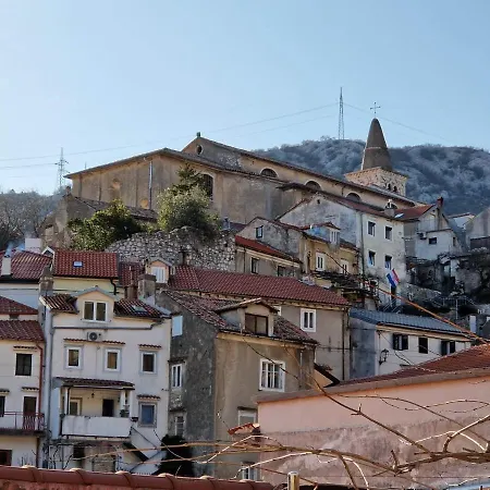 Appartement Volcera *